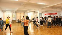 休闲体育服务与管理